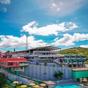 Hotel Vista Verde